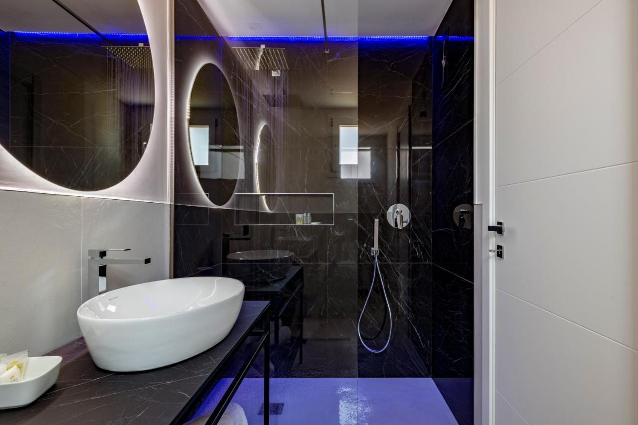 Cara A Bentu - Charming Rooms Tortolì Eksteriør billede