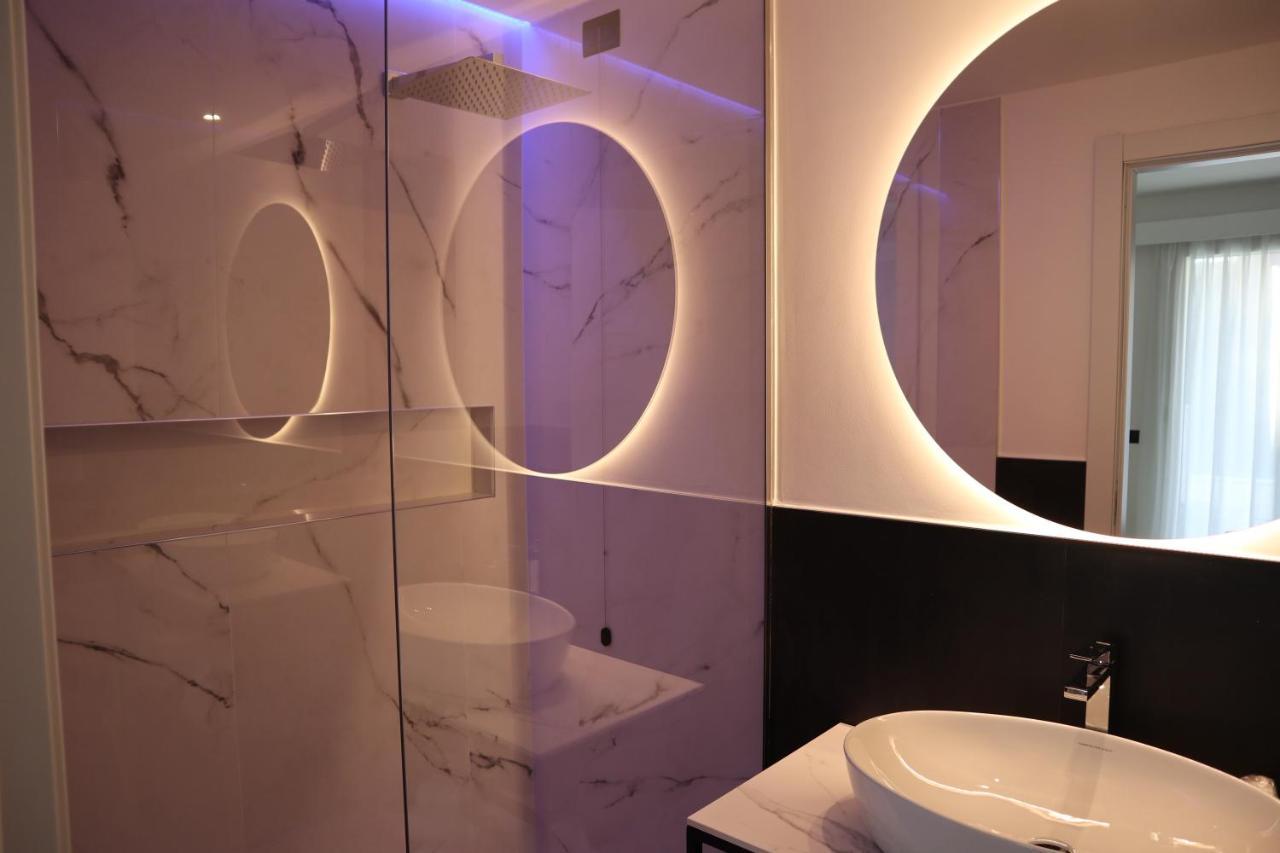 Cara A Bentu - Charming Rooms Tortolì Eksteriør billede